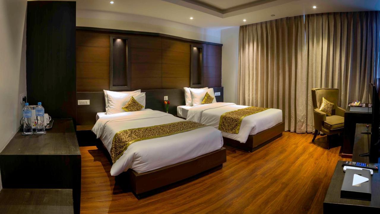 Hotel The Kingsbury Birtamode 外观 照片