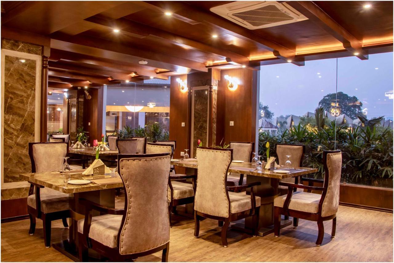 Hotel The Kingsbury Birtamode 外观 照片